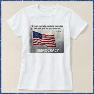 Camiseta JFK Cita Democracia Bandera Estadounidense Diseño