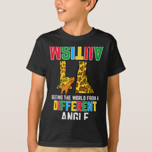 Camiseta Jirafa Autismo Viendo Mundo Diferente Ángulo Conci