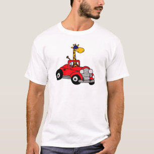 Camiseta Jirafa enrrollada que conduce el convertible rojo