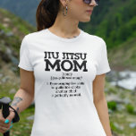 Camiseta Jiu Jitsu Mom<br><div class="desc">Este diseño se puede personalizar eligiendo la opción Editar diseño. También puede transferir a otros artículos. Póngase en contacto conmigo en colorflowcreations@gmail.com o utilice la opción de chat en la parte superior de la página si desea tener este diseño en otro producto o necesita ayuda con este diseño. Ver más...</div>