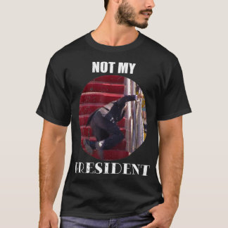 Camiseta Joe Biden cae escaleras abajo No es mi presidente