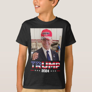 Camiseta Joe Biden Con Un Gorra De Trump