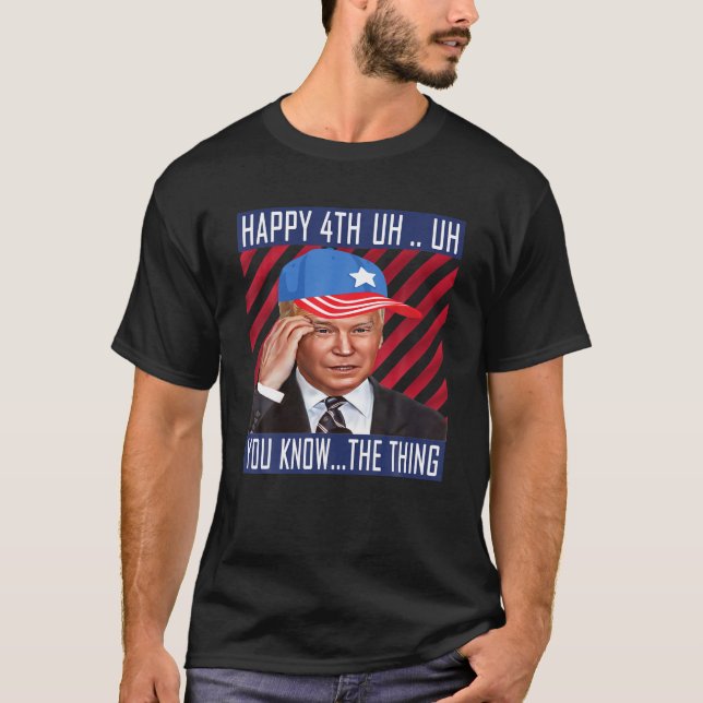 Camiseta Joe Biden Confundió Merry Feliz Gracioso 4 De Juli (Anverso)