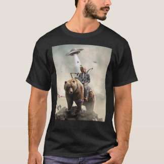 Camiseta Joe Rogan Riding A Bear (+ Aliens) Essential T-Shi