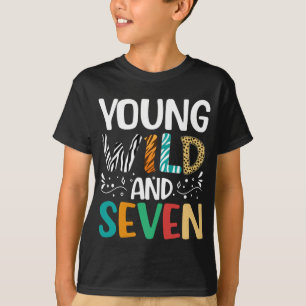 Camiseta Joven Salvaje Y Chica De Siete Divertidos Siete Añ
