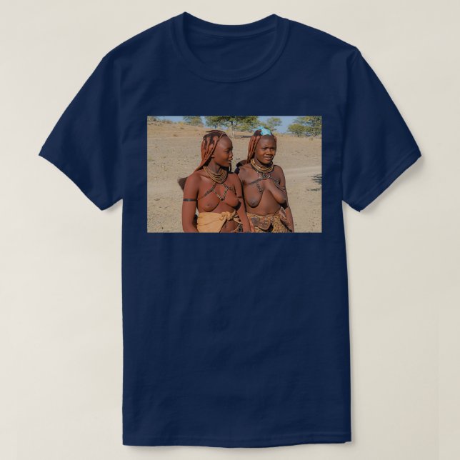 Camiseta Jóvenes himba con paños en la cabeza y decoracione (Diseño del anverso)