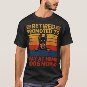 Camiseta Jubilada Ascendida a Mamá Perro en Casa Jubilación