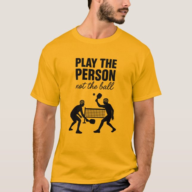 Camiseta Juega a la Persona No al Balón Premium (Anverso)