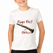 Juega bien con otros Clarinet