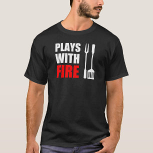 Camiseta Juega Con Grill De Incendios (OSCURO)