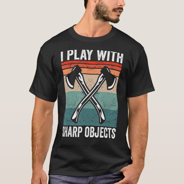 Camiseta Juego con objetos cortantes Hatchet Ax Throwing (Anverso)