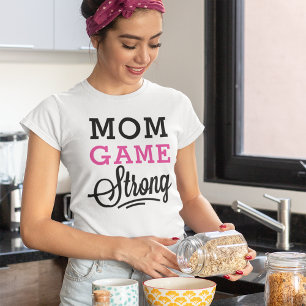 Camiseta Juego de Mamá Fuerte Rosa y Negro Cita