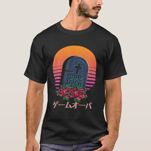 Camiseta Juego de vaporolas japonés sobre flores estéticas (Anverso)