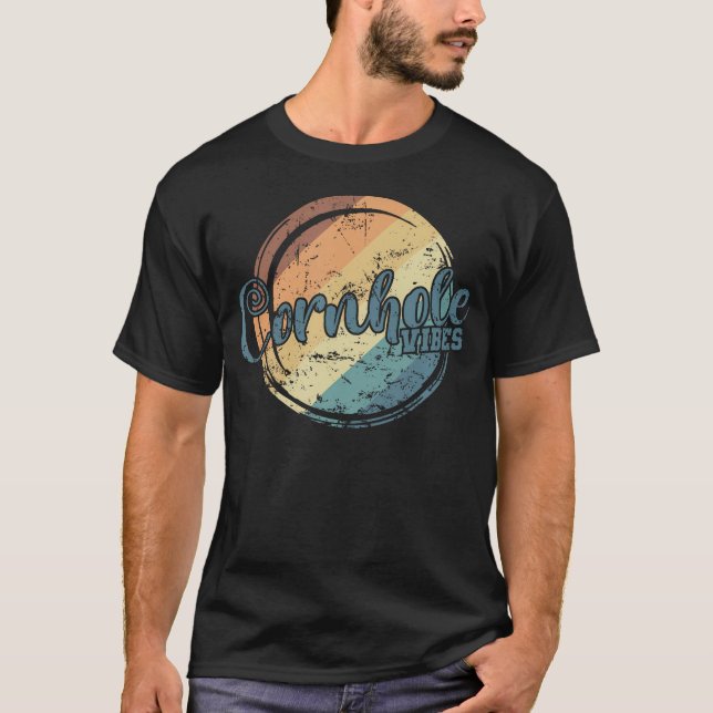 Camiseta Juego de Vibraciones de Cornhole (Anverso)