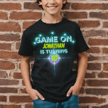 Camiseta Juego En Etiqueta Láser Azul Verde Neon Brillo Cum<br><div class="desc">Etiqueta láser brillante Diseño de fiesta de cumpleaños con luces de neón vívidas y texto en verde,  blanco y azul,  genial para los chicos etiqueta láser fiestas de cumpleaños.</div>
