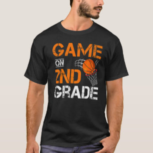 Camiseta Juegos De Segundo Grado De Baloncesto Primer Día D