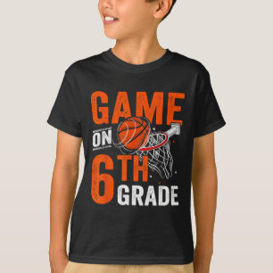 Camiseta Juegos Divertidos En El Sexto Grado De Baloncesto 