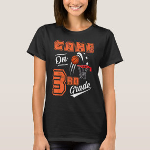 Camiseta Juegos En El Primer Día De La Escuela De Baloncest