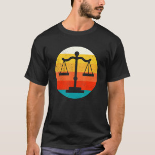 Camiseta Juez Retro Escala De Justicia Jurisdicción Jefe de