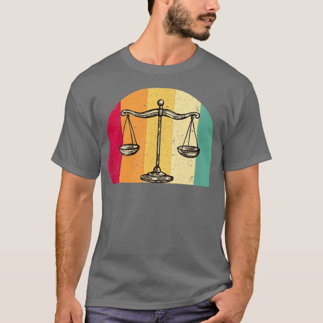 Camiseta Juez Retro Vintage Scales De Justicia (Anverso)