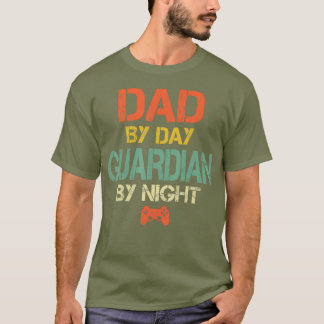 Camiseta Jugar a papá por Guardian por juegos nocturnos