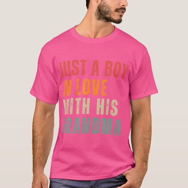 Camiseta Just A Boy In Love With His Grandma Mom Mother'S D (Anverso)