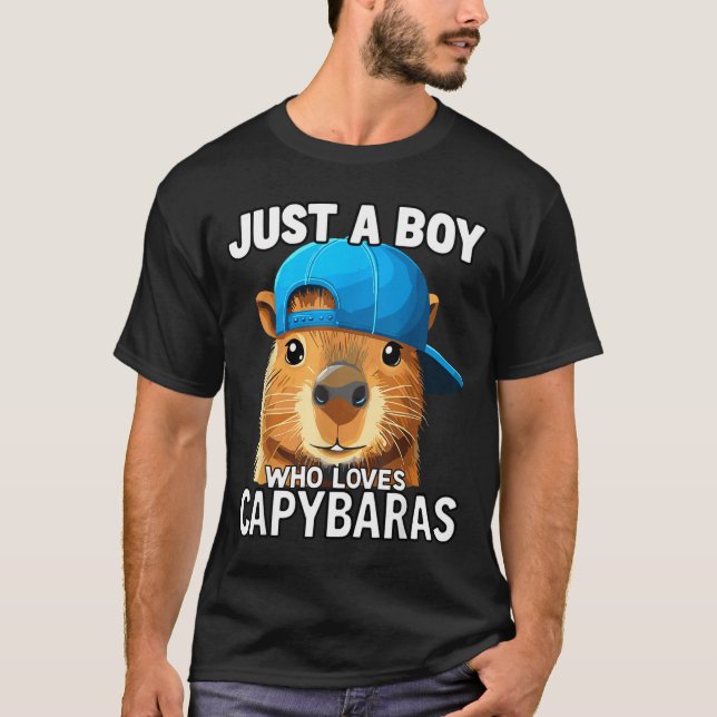 Camiseta Just A Boy Who Loves Capybaras  (Anverso)