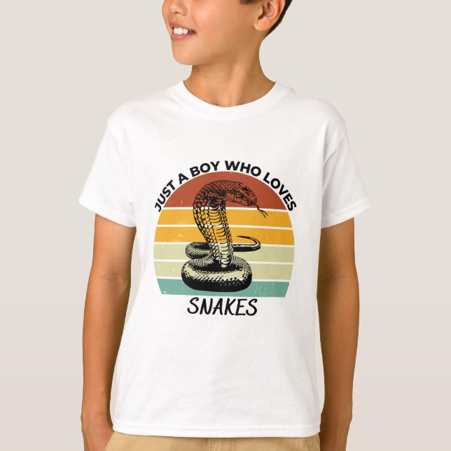 Camiseta Just a boy who loves snakes (Anverso)