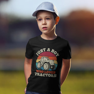 Camiseta Just a Boy Who Loves Tractors