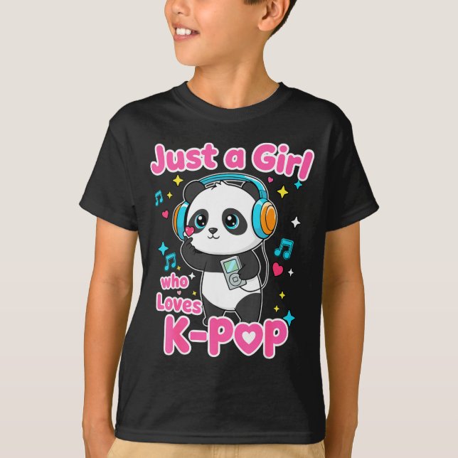 Camiseta Just A Girl Who Loves K-p Cute Panda  (Anverso)