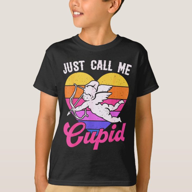 Camiseta Just Call Me Cupid Valentine Cute Arrow Heart Coup (Anverso)