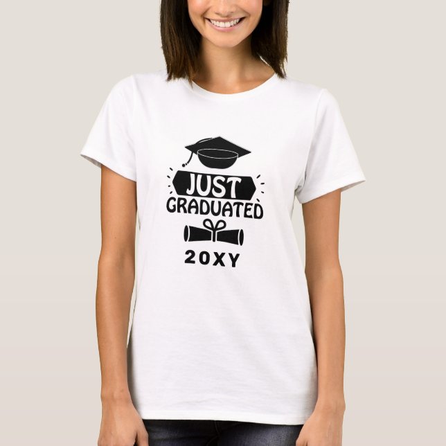 Camiseta Just Graduated Custom Year (Anverso)