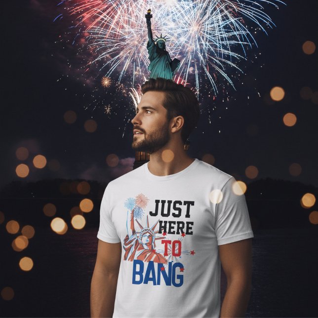 Camiseta Justo aquí para golpear los fuegos artificiales de (Subido por el creador)