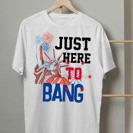 Camiseta Justo aquí para golpear los fuegos artificiales de