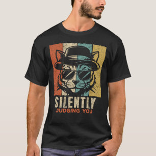 Camiseta Juzgándote en Silencio Gato Retro Genial