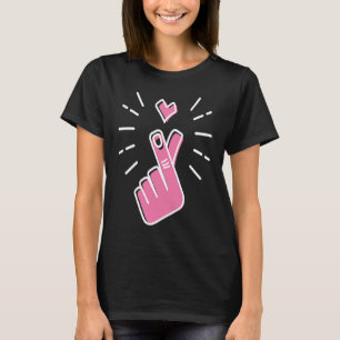Camiseta K Pop música coreana enganchando el dedo con el co