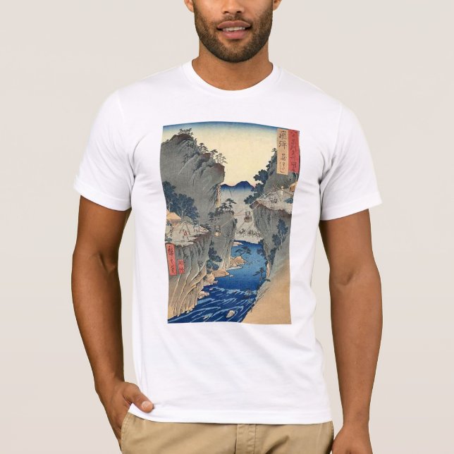 Camiseta Kago Watashi Hida (Anverso)