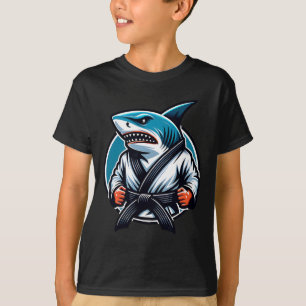Camiseta Karate Shark con poder del cinturón negro