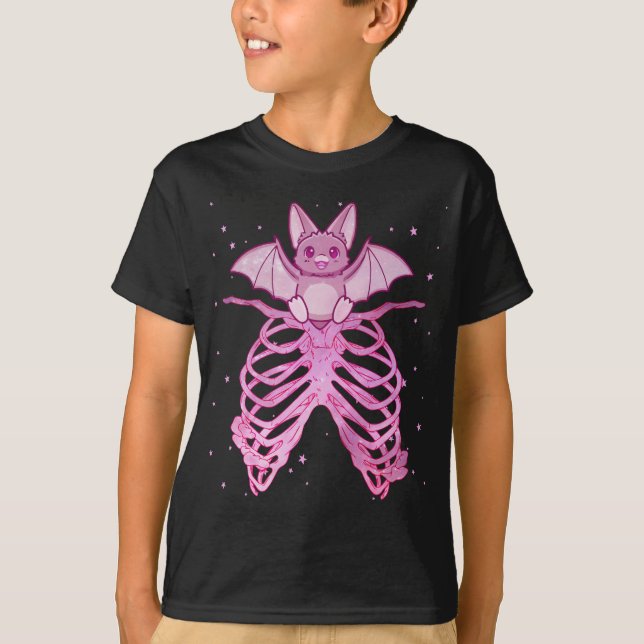 Camiseta Kawaii Anime Animal Pastel Gótico Bat (Anverso)