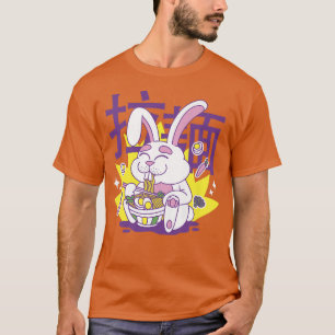 Camiseta Kawaii Anime Bunny comiendo comida japonesa Ramen 