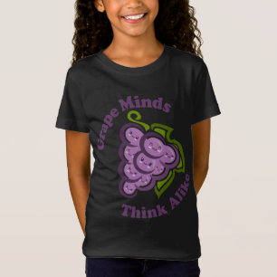 Camiseta Kawaii Cute Grape Miners piensa que la fruta es di