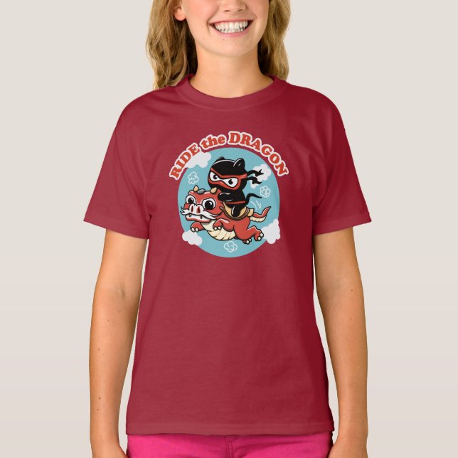 Camiseta Kawaii Ninja Cat | Pasar Por El Dragón (Anverso)
