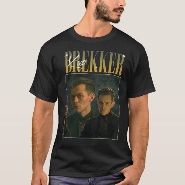 Camiseta Kaz Brekker Shadow y Bone Six of Crows 90&x27;s  (Anverso)