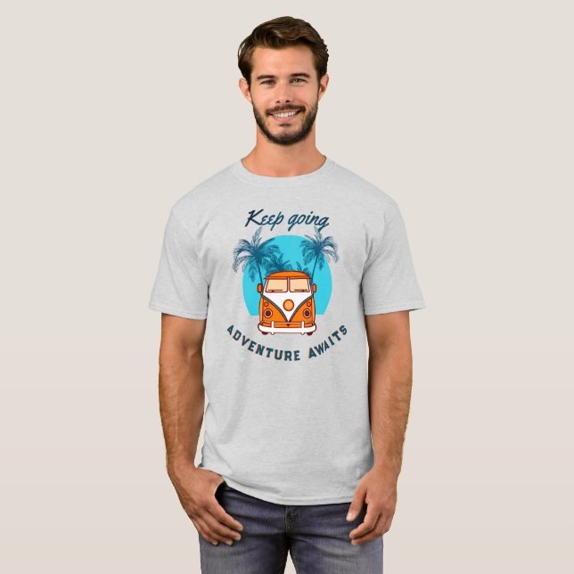 Camiseta Keep Going Adventure Awaits – Furgoneta R (Anverso completo)