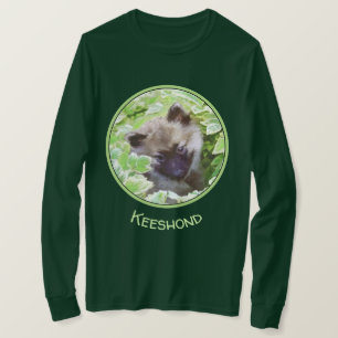 Camiseta Keeshond Puppy en el jardín pintando arte original
