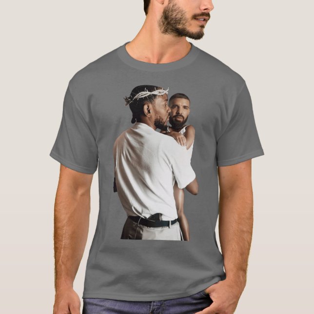 Camiseta Kendrick Lamar sosteniendo a su chica (Anverso)
