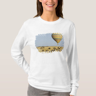 Camiseta Kenia, Masai Mara. Los turistas van en globo aeros