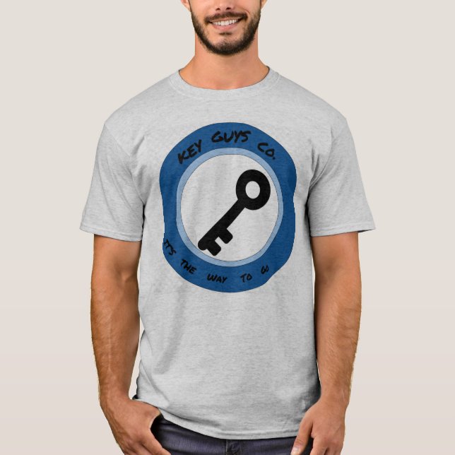Camiseta KeyGuysCo oficial. Camiseta: 2 echados a un lado (Anverso)