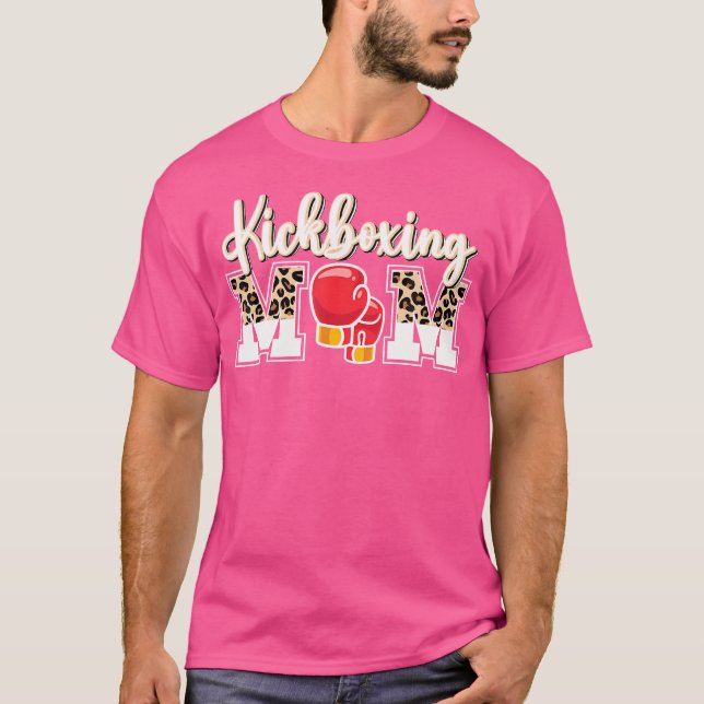 Camiseta Kickboxing Mamá De Un Kickboxer Madre Leopard Kick (Anverso)