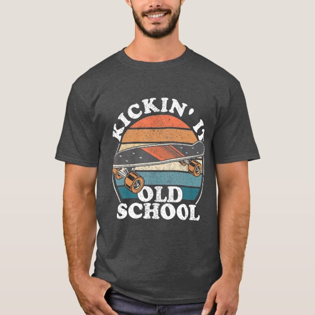 Camiseta Kickin It Old School 80 Retro Skateboard 90 (Anverso)